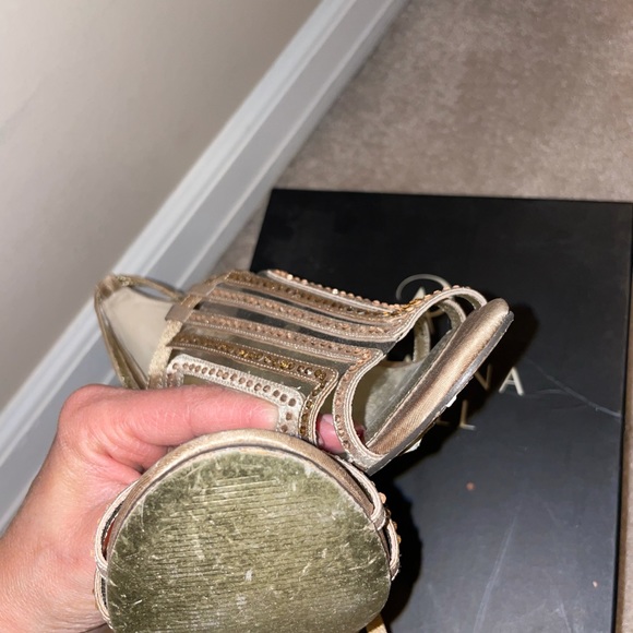 Gold Heels - Picture 6 of 8